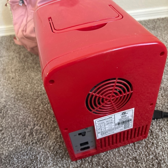 Cute mini red fridge! - Picture 3 of 4
